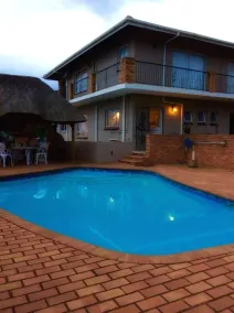 Hamelin Guest House - Piscina