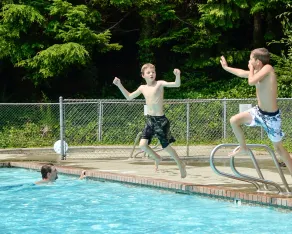 South Jetty RV & Camping Resort - Pool