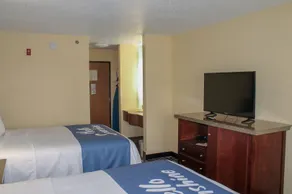Days Inn by Wyndham Batavia Ohio - Zimmer