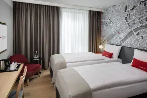  Intercityhotel Amsterdam Schiphol Airport - Chambre