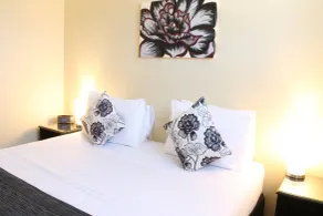 Abbella Lodge Motel - Room