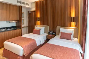 Century Hotel Doha - Chambre