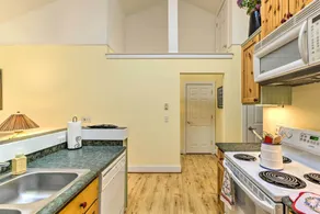 2 Bedrooms, Near Biking Trail, and Frankfort! - Innenbereich
