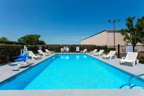 Baymont by Wyndham Easley/Greenville - Piscine