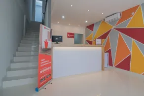 RedDoorz Apartment @ Sentul Tower - Reception