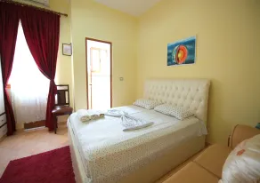 My Home Guest House-Apartment - Rom