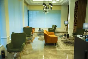 H41 Luxury Suites - Coin salon dans le hall