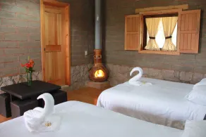 Hotel y Cabañas Mountain Lodge - Rum