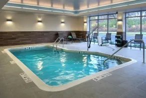 Fairfield Inn & Suites by Marriott Syracuse Carrier Circle - Piscine