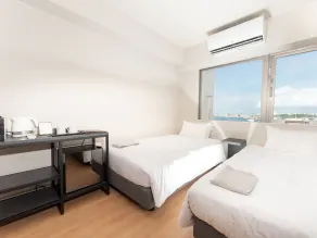 HOTEL SANSUI NAHA Ryukyu Onsen Naminoue-No-Yu - Room