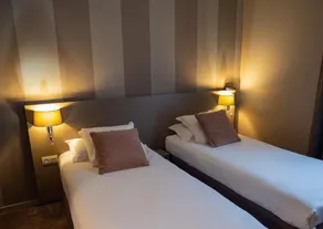 Brit Hotel Le Galion & Spa - Værelse