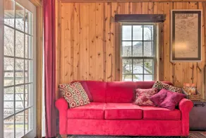 'The Boat House' Creekside Escape in Hot Springs! - Innenbereich
