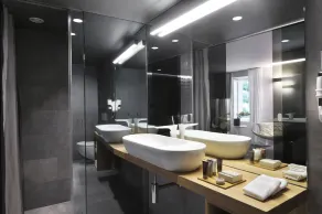 Vander Urbani Resort - a Member of Design Hotels - Bathroom
