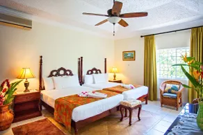 Mais Oui Villa - Room