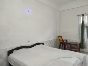 Homecation Manas View Jungle Resort - Zimmer