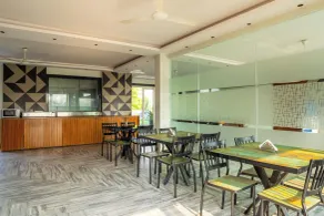 Housr Golf Course Road Phase 1 Metro - Restaurant