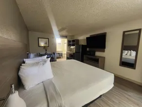 Extended Stay America Select Suites - Sterling - Room