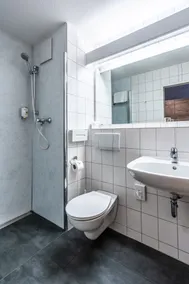 AKZENT Hotel Frankenberg - Bathroom