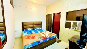 EASY INN Holiday Home | 3BHK Apartment - Værelse
