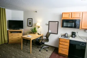 Candlewood Suites Fargo-North Dakota State University by IHG - Habitación