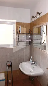 Abigél Apartmanház - Baño