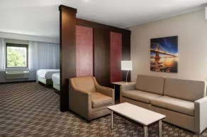 Best Western Premier NYC Gateway Hotel - Room