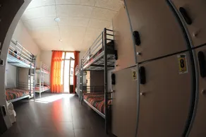 Albergue Zaragoza Hostel - Zimmer