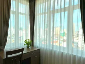 Queen Mansion - Room