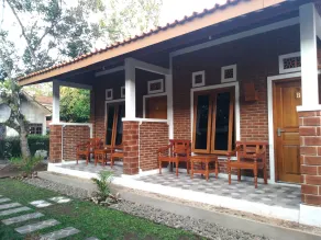 Genthong Homestay - Vue de la chambre