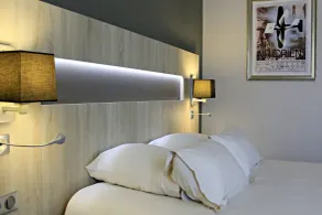 Best Western Marseille Aeroport - Room