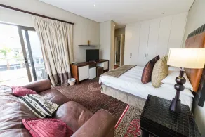Atlantic Waves Guest House - Room