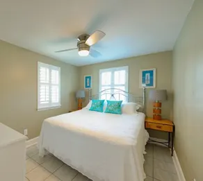 Windy Hill Villa 3 - Beach Charm - Værelse