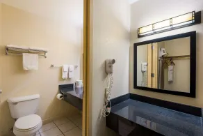 Best Western Prairie Inn & Conference Center - Salle de bain
