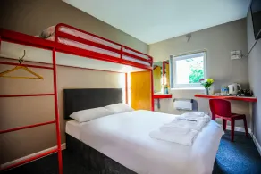 Metro Inns Newcastle - Room