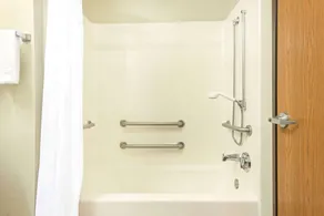 Super 8 by Wyndham Pevely - Salle de bain