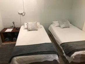 Kololo Guesthouse - Rom