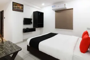 Collection O Mythri Hotel Near By ECIL, AS RAO Nagar, Sainikpuri - Quarto