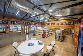 Fishtale Lodge - Lobby