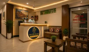 Hotel SP Grand Sector 55 By OTABoostup - Lobby