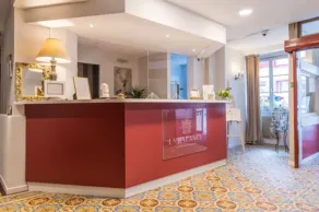 The Originals Boutique, Hôtel de la Balance, Montbéliard - Reception