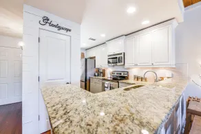 Lake Martin Views + Community Perks! Dadeville Gem - Innenbereich