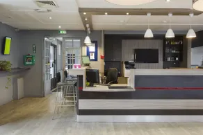 Hôtel Kyriad Orly - Rungis - Réception