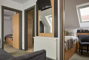 Gold House Pension - Quarto