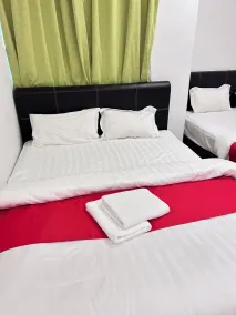 BEAR HOTEL at NILAI - Chambre