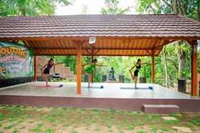 Byron Jungle Resort - Yoga