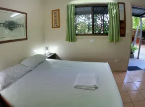 Woolshed Eco Lodge - Room
