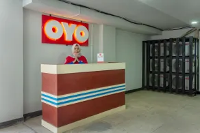 OYO 737 Kamar Keluarga Mahkota 8 - Reception