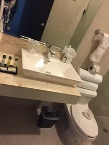 Hotel Roazi - Banheiro