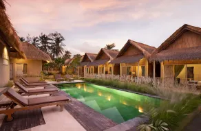 Nusa Majesty - Piscine