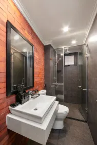 Marina Hotel - Baño